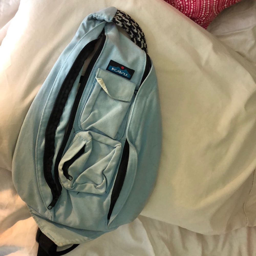 blue kavu over the shoulder bag